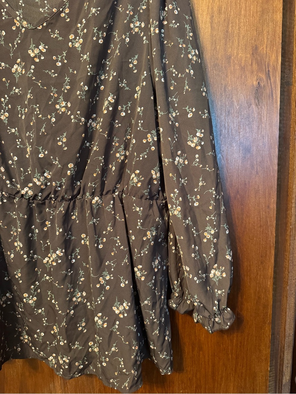 Women’s Plus Size Floral Cottagecore Top Size 4XL - Picture 5 of 6